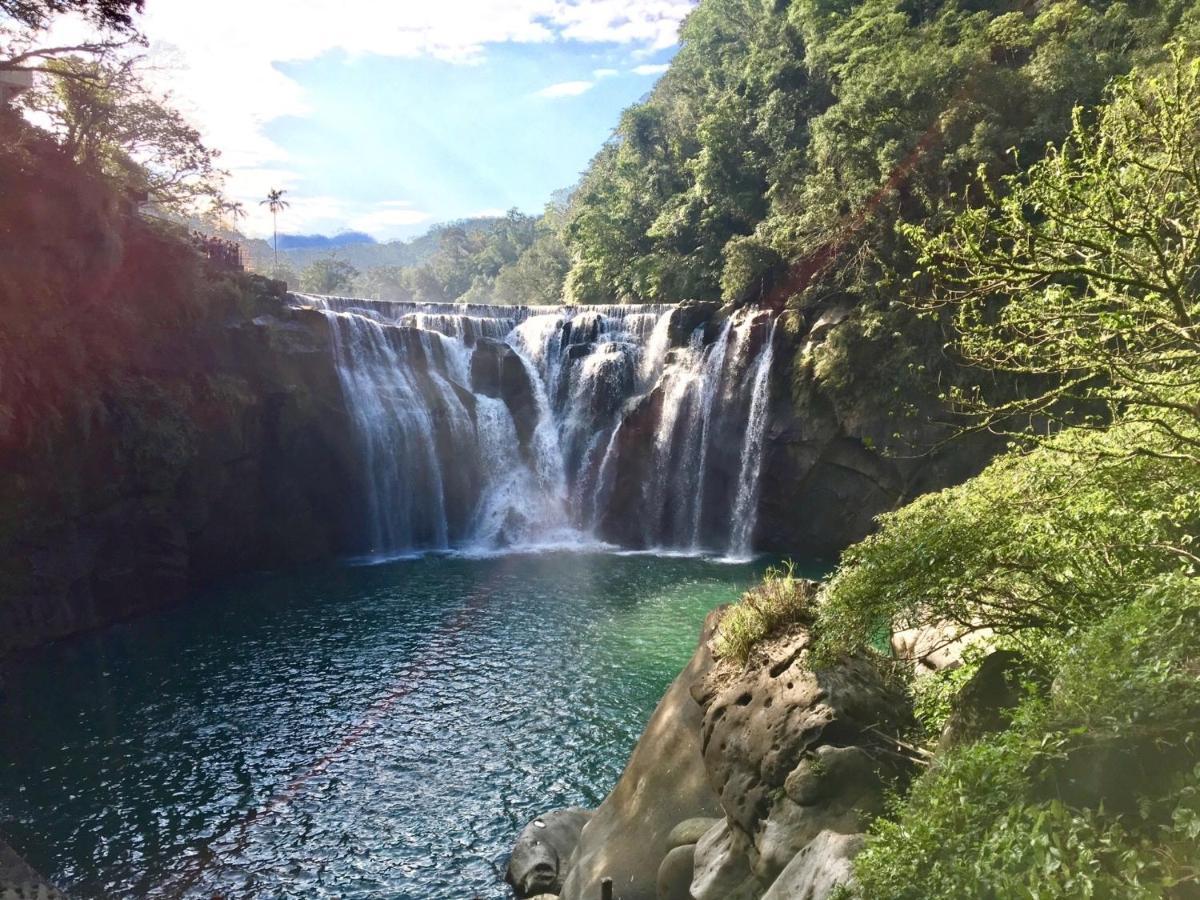 晶晶輕旅民宿 New Taipei City Екстер'єр фото